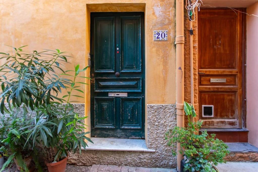 #40 Bright Sea View Suite For 6 2Mins Walk Port & Sea Villefranche-sur-Mer Exterior photo