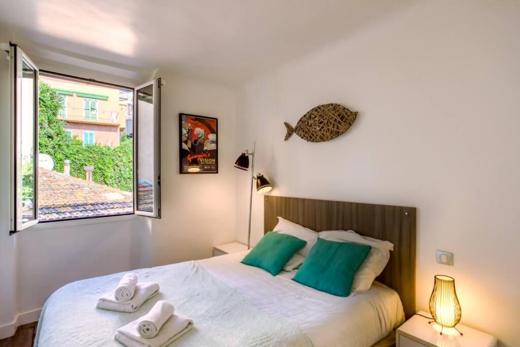 #40 Bright Sea View Suite For 6 2Mins Walk Port & Sea Villefranche-sur-Mer Exterior photo